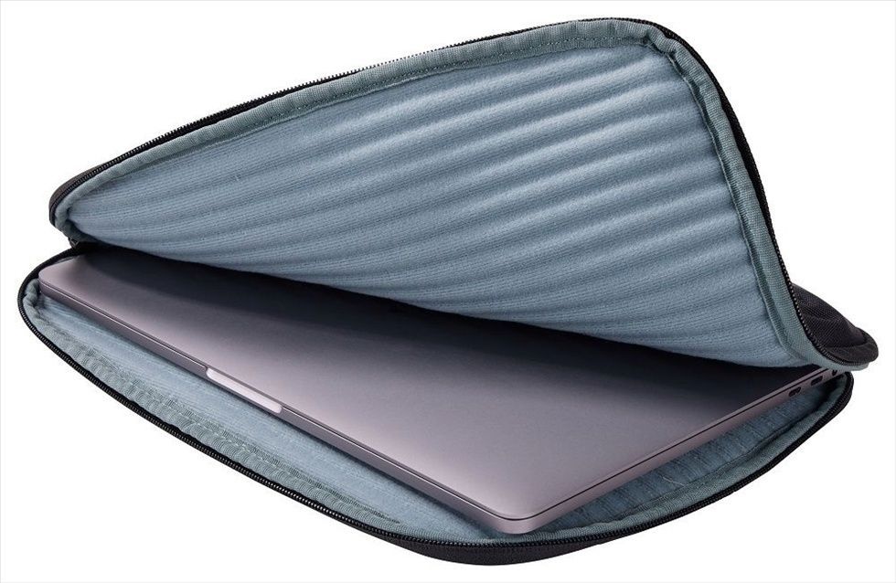 Сумка для ноутбука THULE Subterra 2 MacBook Sleeve 13 TSS-413 Чорна (Black) 186359 фото