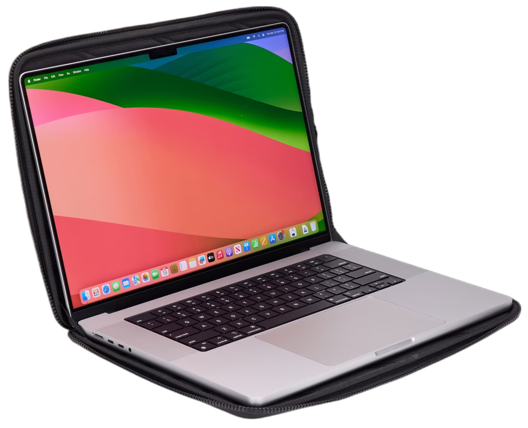 Сумка для ноутбука THULE Gauntlet 5 MacBook Pro Sleeve 16" TGSE-2557 Чорна (Black) 188358 фото